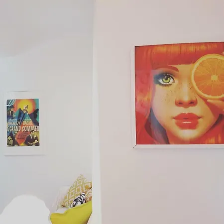 Eduardo Brasao - Colorful In Center * Lizbona